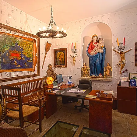 Oda ve Kahvaltı Tuttorotto