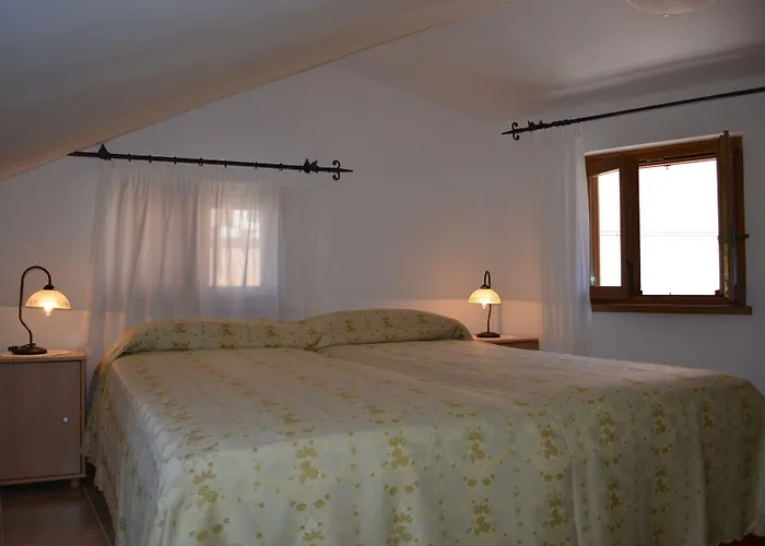 图托罗托别墅住宿加早餐旅馆 4*