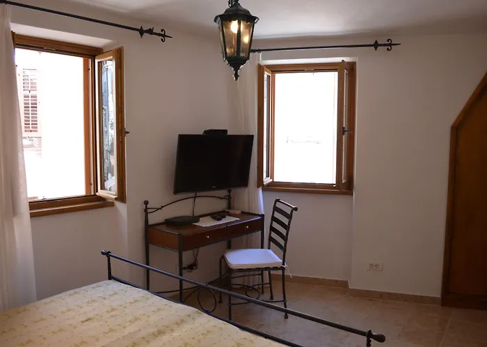 图托罗托别墅住宿加早餐旅馆 4*