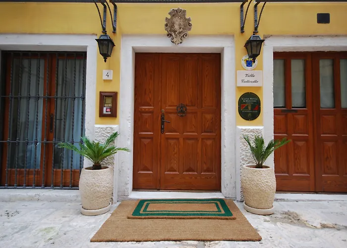 住宿加早餐酒店 图托罗托别墅住宿加早餐旅馆 罗维尼