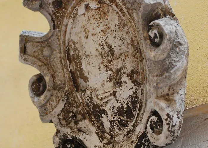 图托罗托别墅住宿加早餐旅馆 4*