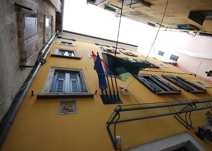 图托罗托别墅住宿加早餐旅馆 4*